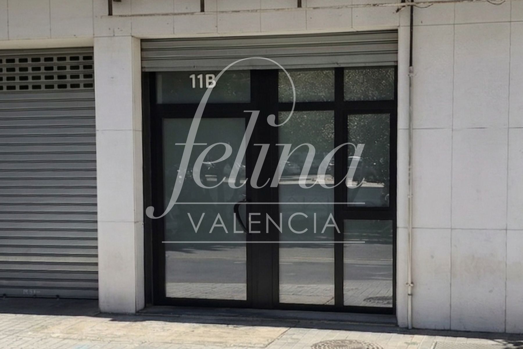 Entrée discrète du bordel de luxe Felina à Valencia